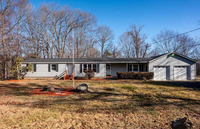 240 Amesbury Road photos photos