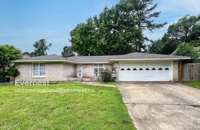 8287 Farmington Drive East photos photos