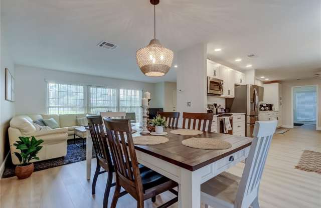 2652 CONCORDE Court Gallery 4