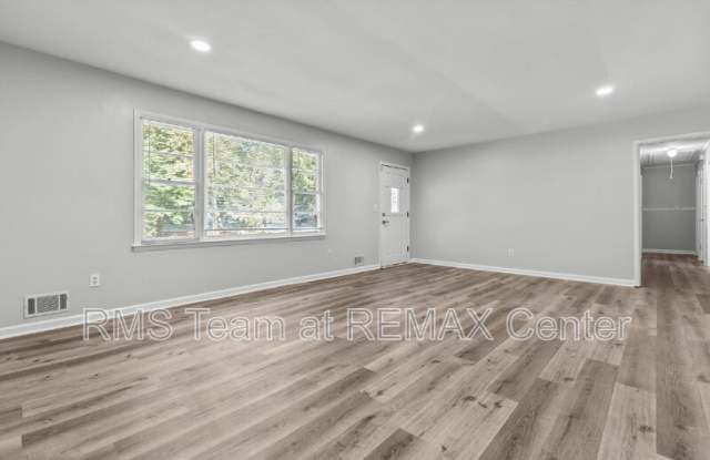1834 Dogwood Ct Gallery 4