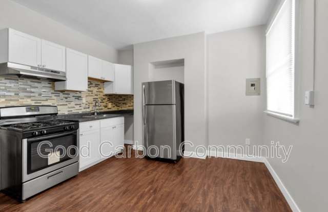 1073 Grant St. photos photos