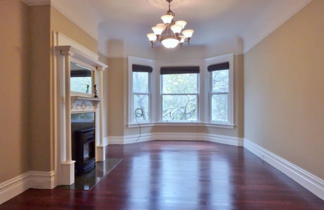 3141 Folsom Street photos photos