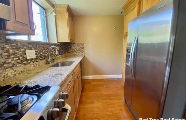 20 Stearns Rd. Gallery 3