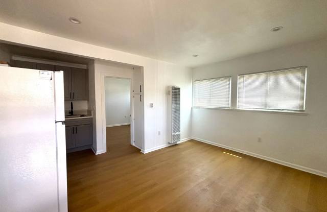 1329 W. Carson St. photos photos 1329 W. Carson St. photos photos