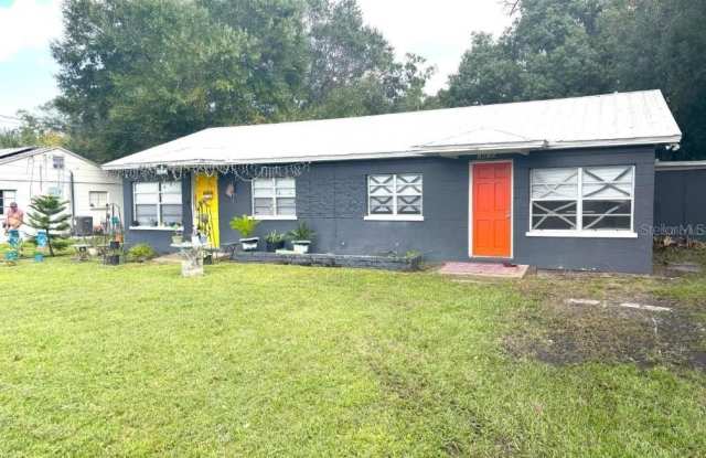 2615 S LAUREL AVENUE photos photos