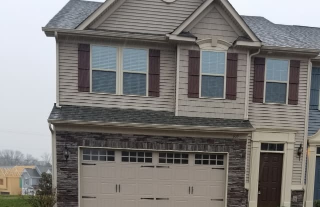 685 Studio Ln NW - 685 Studio Lane Northwest, Concord, NC 28027