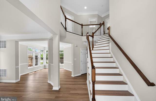 42071 PEPPERBUSH Place Gallery 3