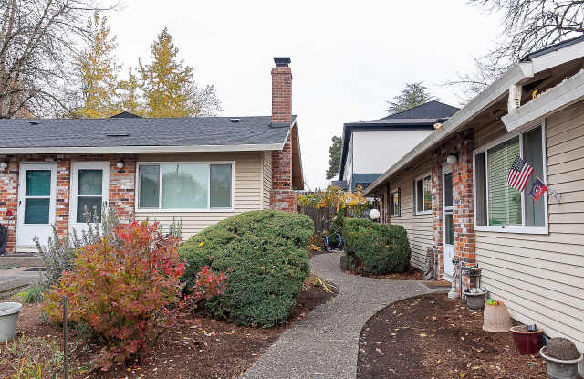 Monroe Square photos photos