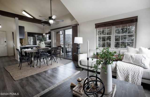 874 W Schneitter Circle photos photos