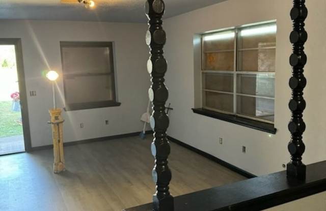 Charming 3BR House in Chickasha photos photos