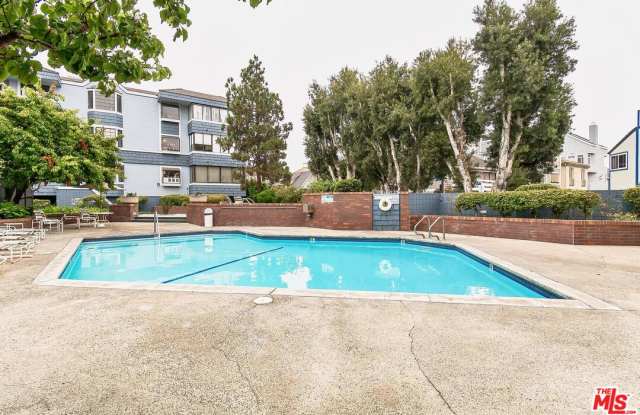 311 BORA BORA WAY - 311 Bora Bora Way, Los Angeles, CA 90292