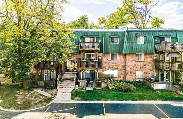 1942 Tall Oaks Drive Gallery 1