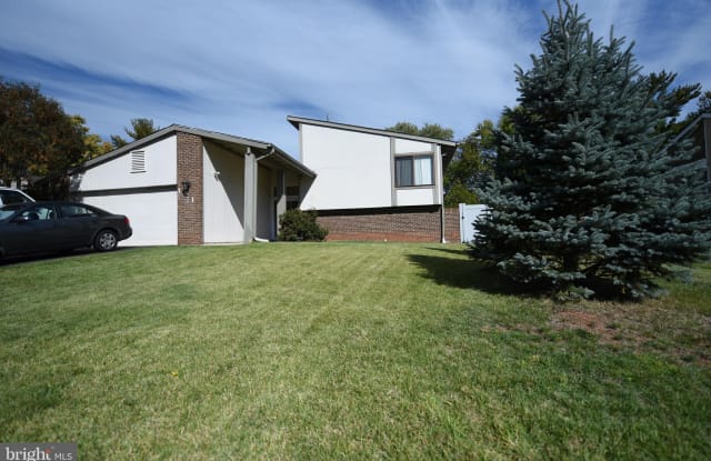 121 WRIGHTWOOD PLACE - 121 Wrightwood Place, Sugarland Run, VA 20164