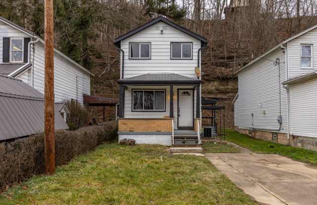 4 Bed, 2 Bath Home in Morgan, PA AVAILABLE NOW! photos photos