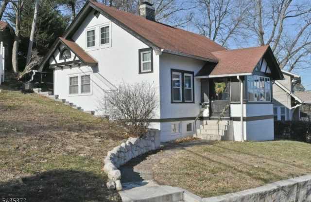 42 Olyphant Dr photos photos