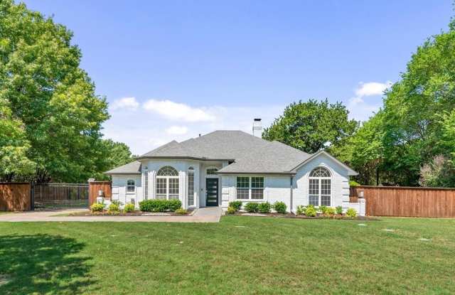 2702 N Carroll Avenue - 2702 North Carroll Avenue, Southlake, TX 76092