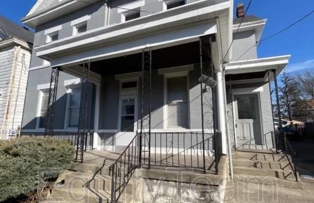 1818 Cleveland Ave - 1818 Cleveland Avenue, Norwood, OH 45212
