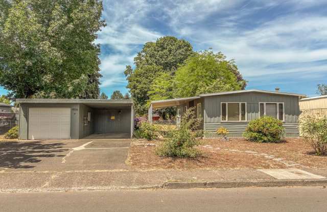 Salem 2 Bedroom Home Available Now ! photos photos Salem 2 Bedroom Home Available Now ! photos photos