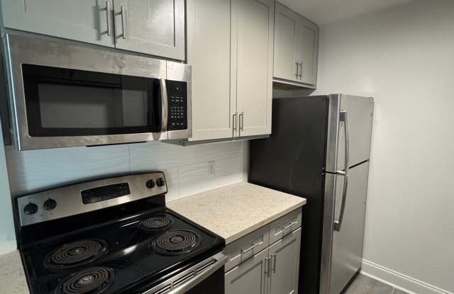 2255 St Charles Ave photos photos