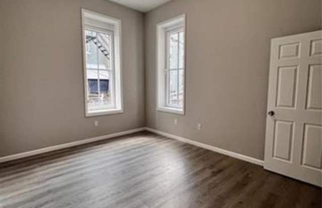 233 Northampton Street Gallery 4