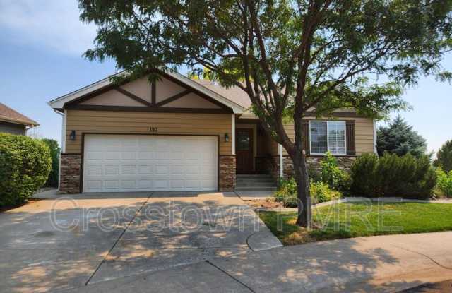 157 Beacon Way - 157 Beacon Way, Windsor, CO 80550