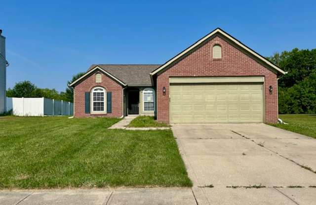 Wonderful 3 Bedroom 2 Bathroom Ranch Style Home in Pike Township - 7822 Crooked Meadows Drive, Indianapolis, IN 46268