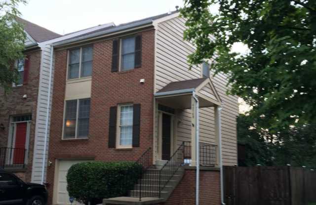 46748 WOODMINT Terrace Gallery 1
