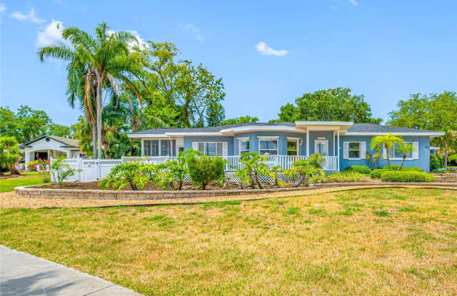 Tropical Paradise for Rent with Stunning Bayou Views – 401 Whitcomb Blvd, Tarpon Springs, FL photos photos