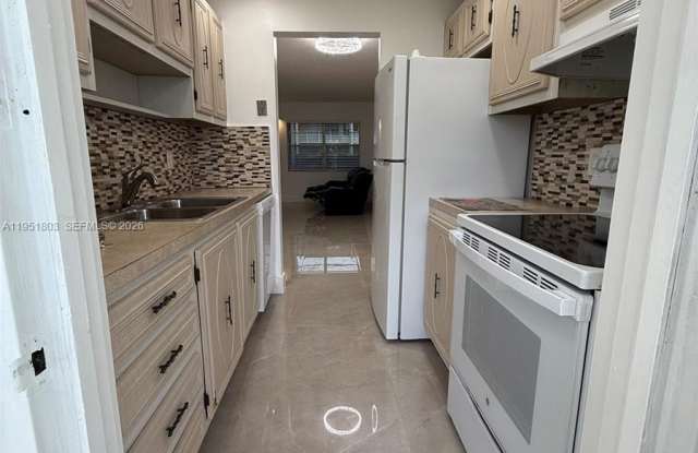 6650 Royal Palm Blvd photos photos 6650 Royal Palm Blvd photos photos