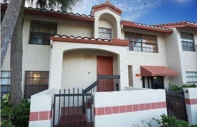 1108 Congressional Way photos photos