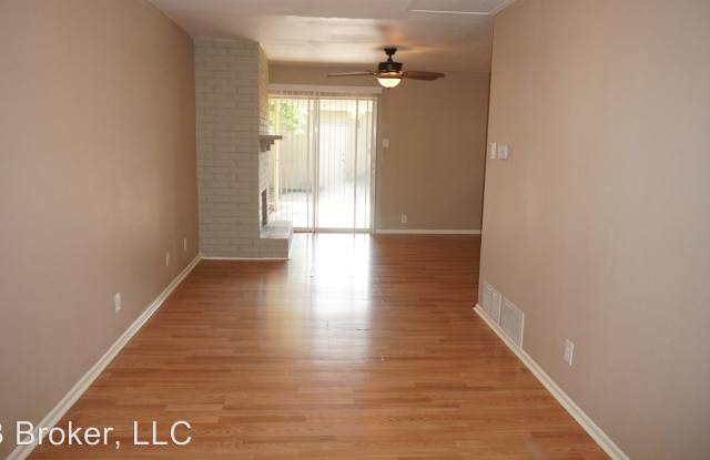 8727 Tradewind Dr. Gallery 4