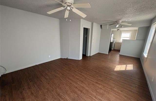 1604 N 6th Gallery 2