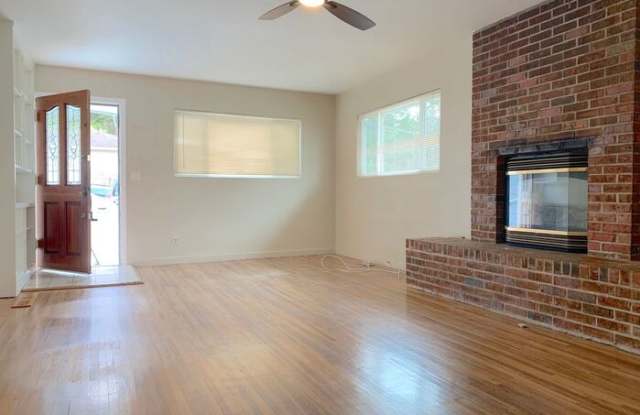 1234 Buena Vista Avenue Gallery 3