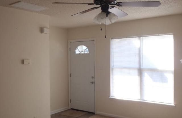 128 Mesa Lane Gallery 2