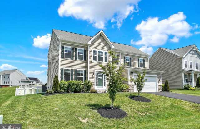 18234 PETWORTH Circle Gallery 4