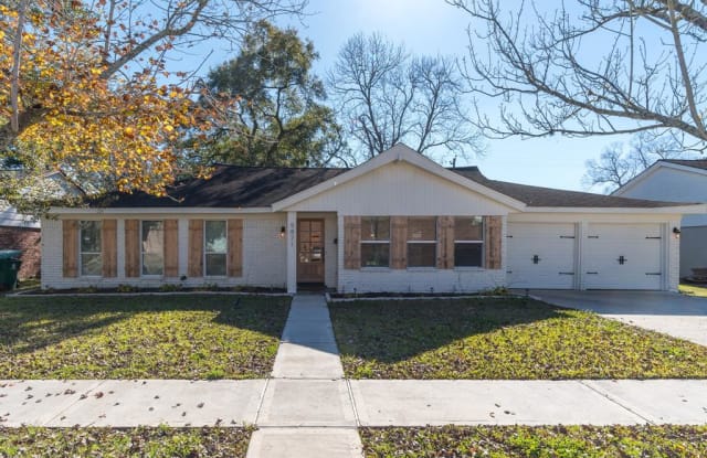 5871 Braesheather Drive - 5871 Braesheather Drive, Houston, TX 77096