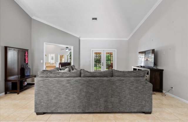 13557 Northumberland Circle Gallery 3