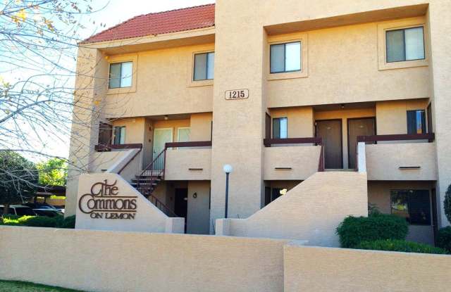 TEMPE TOWNHOME AVAILABLE IN GATED COMMUNITY!!!!! photos photos