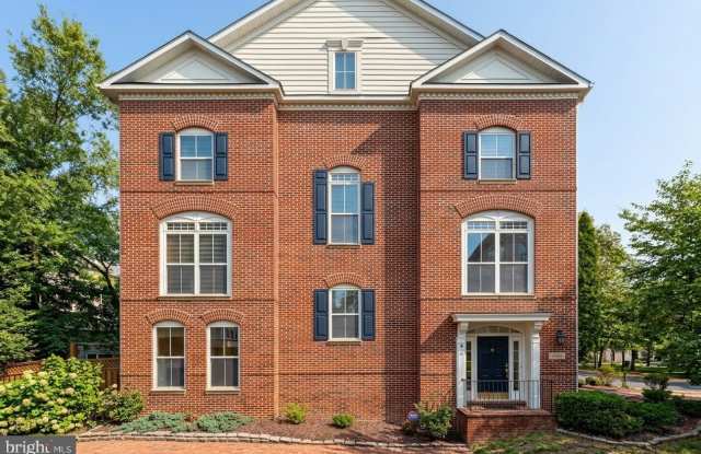 5256 BESSLEY Place Gallery 1