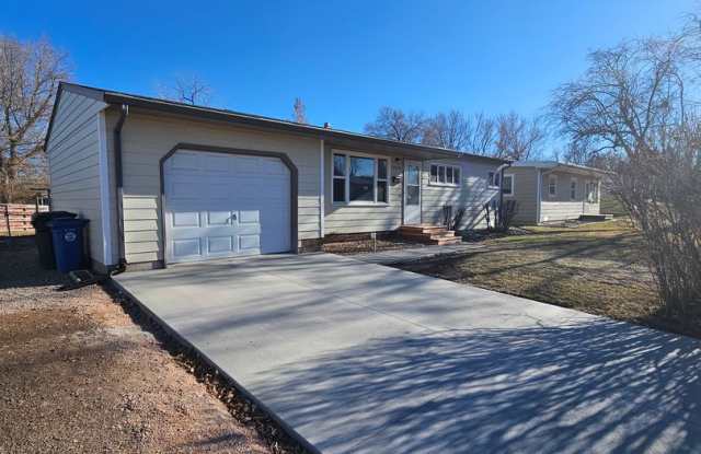 3 BEDROOM | 1 BATH | SINGLE-LEVEL HOME | SOUTH Gallery 3