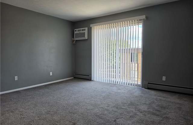 16101 Maple Park Drive Gallery 3