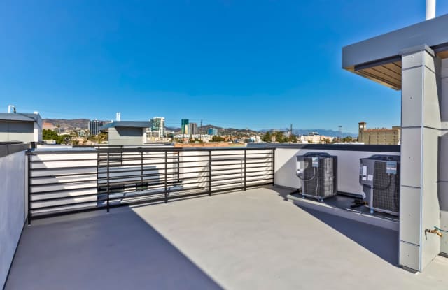 New Hollywood Townhomes photos photos