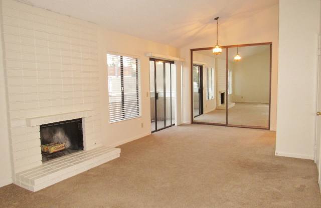 32312 Linda Vista Gallery 3
