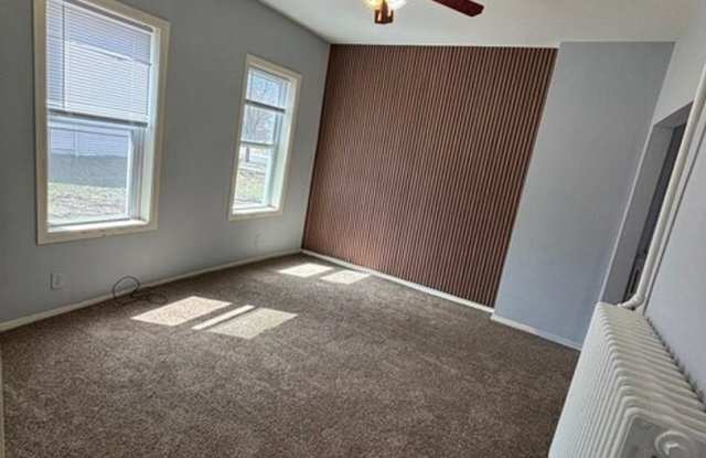 Charming 3BR House in Saint Cloud Gallery 4