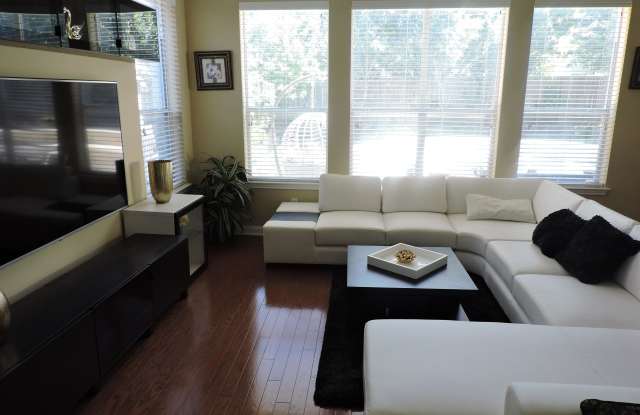 1719 Greenside Trail Gallery 3