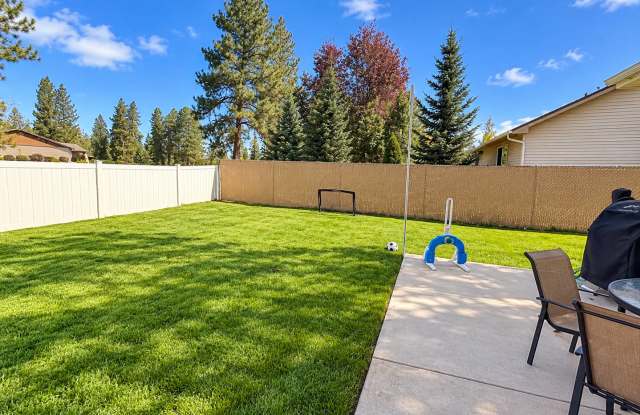 Spacious 4-Bedroom Home with Nearly 1,900 Sq. Ft.! Gallery 4