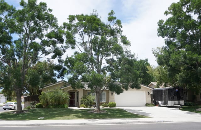 5203 Molise Court - 5203 Molise Court, Bakersfield, CA 93308