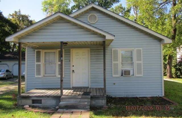 213 Dunn Road Gallery 1