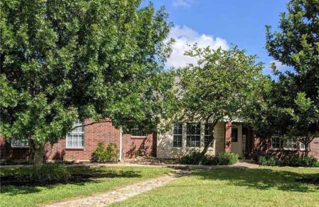 4203 Golden Eagle Dr Drive photos photos