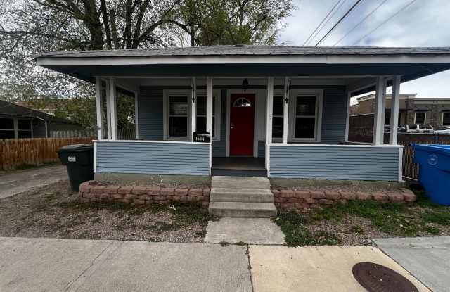 Charming 3-bedroom, 1-bath home photos photos